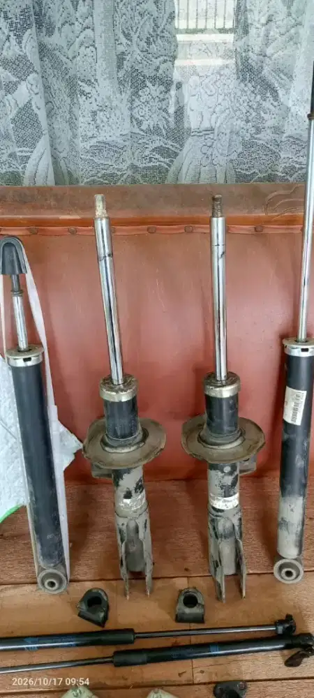 Copotan Shock depan Belakang Agya 2015 ori