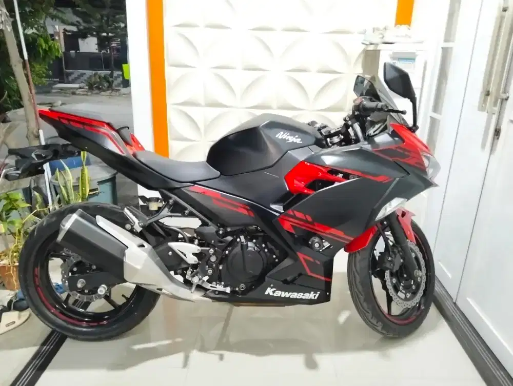 Kawasaki ninja 250fi ABS SE