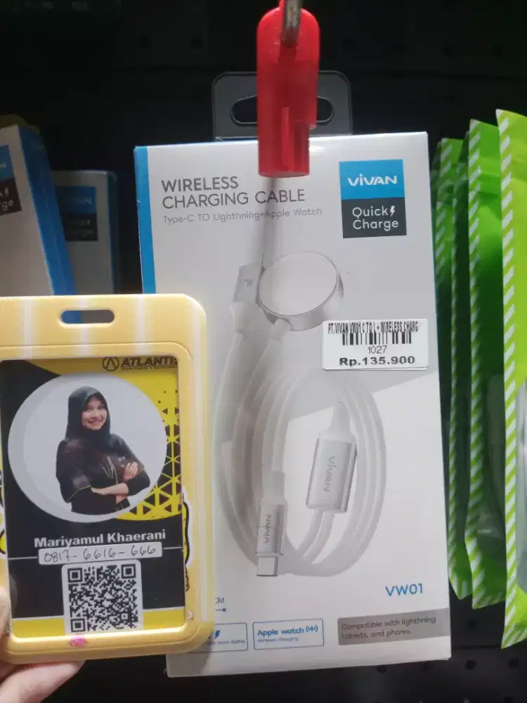 VIVAN VW01 C TO L + WIRELESS CHARGER