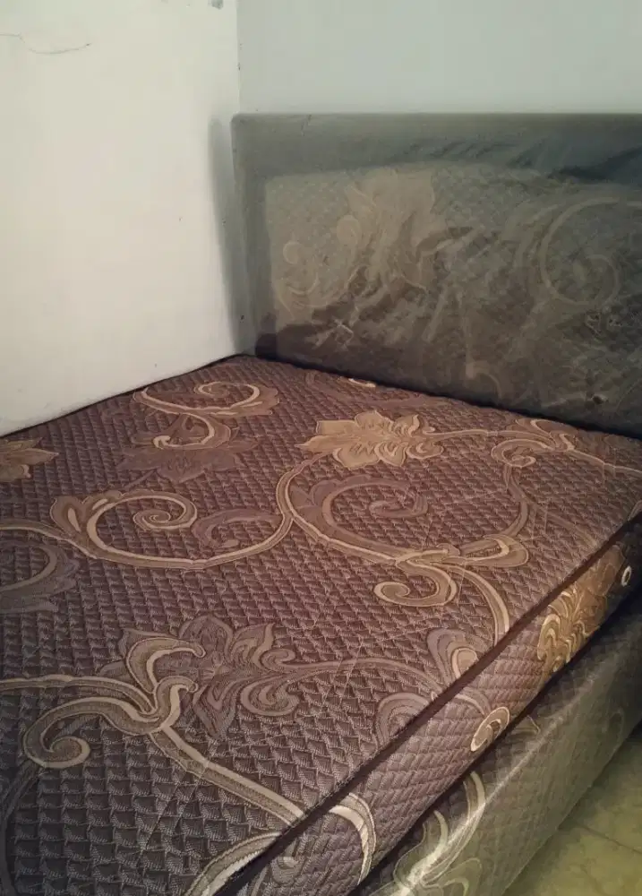 Spring Bed Escon 160x200 Full Sett
