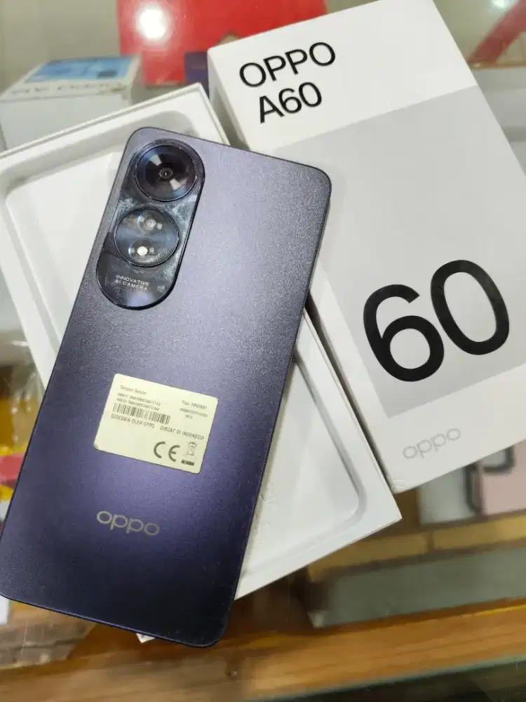 Oppo A60 8/128 second