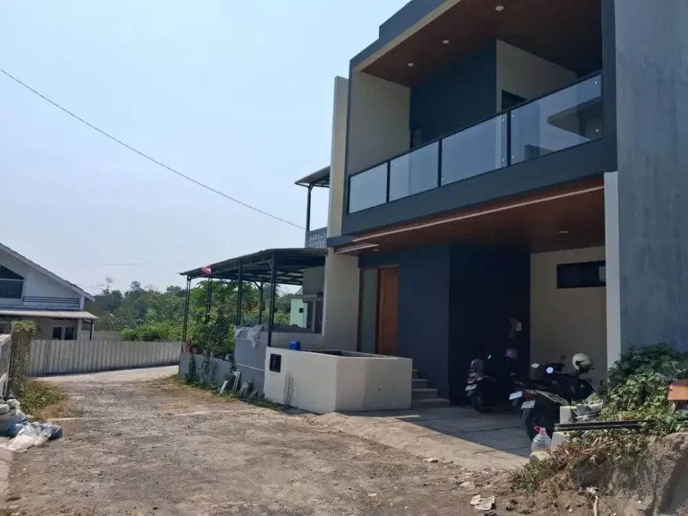 Rumah Mewah dalam Cluster Perumahan dekat UMY Ambarketawang Gamping Sleman