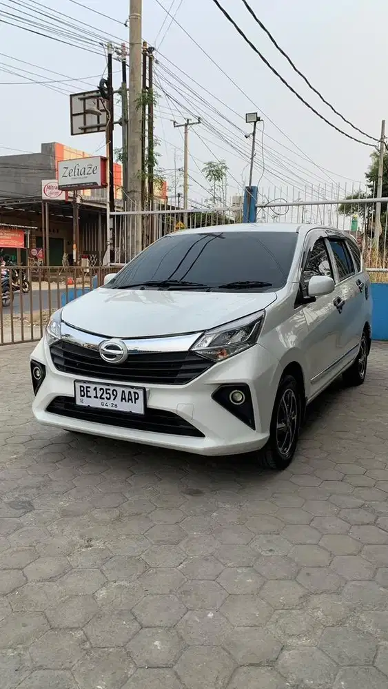 DAIHATSU SIGRA M 1.0 MT
