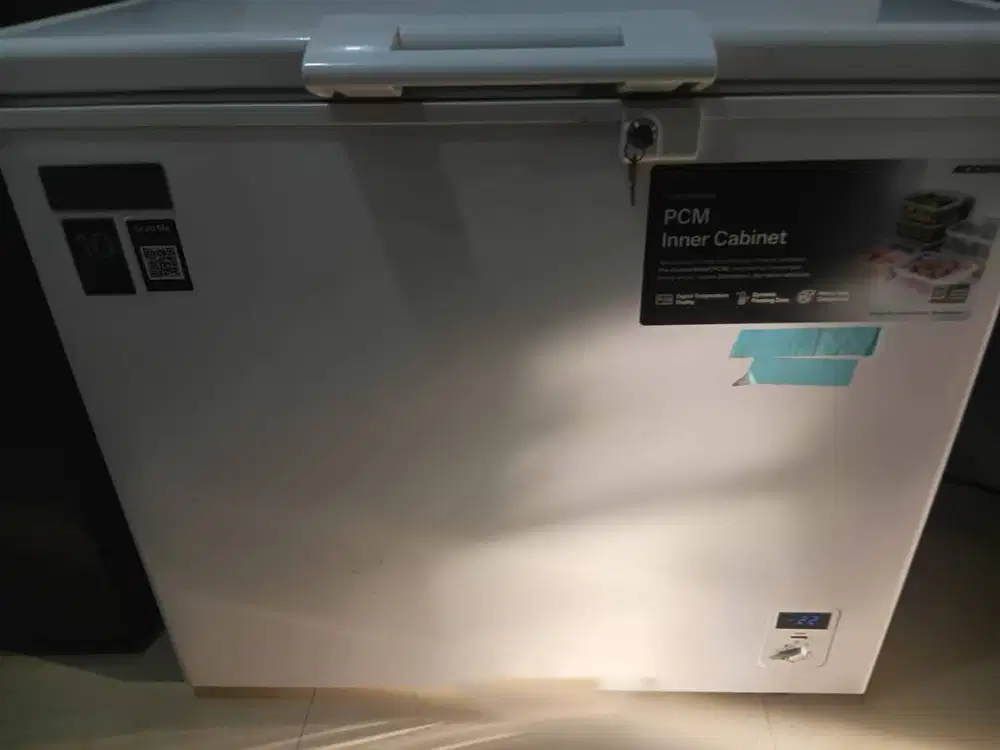 FREEZER BOX 200 Litter MODENA MD 0210 MLWH
