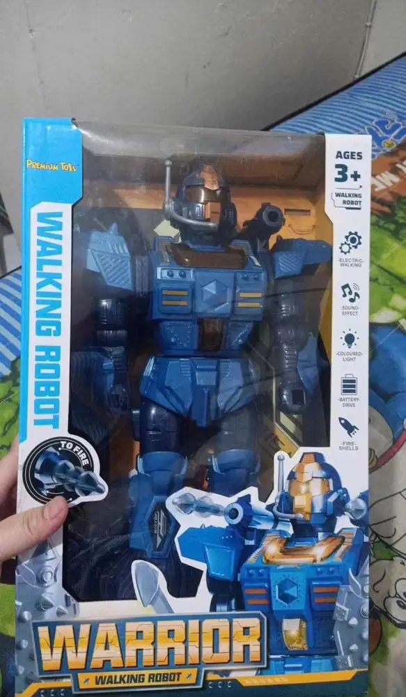 Mainan robot anak