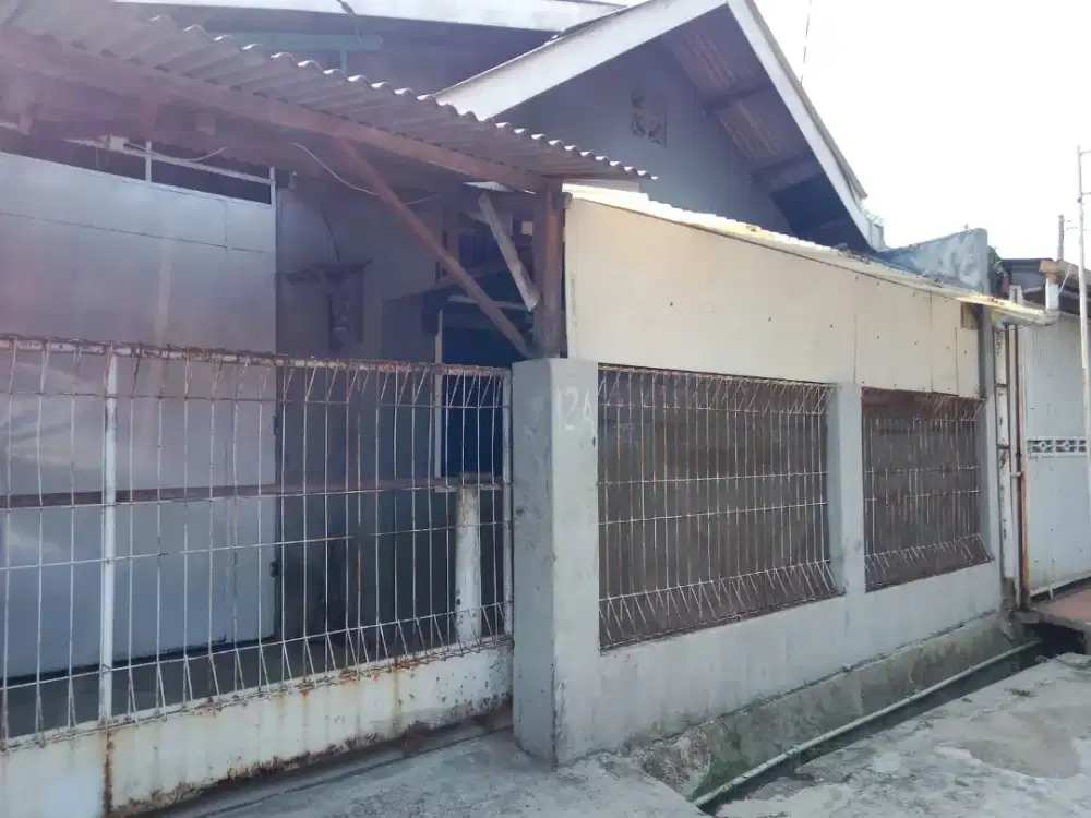 Disewakan tempat usaha Sukamenak Indah