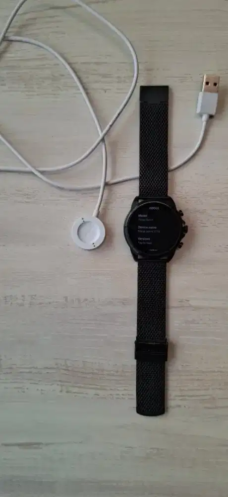 Fossil Gen 6 model 2178 snapdragon amoled