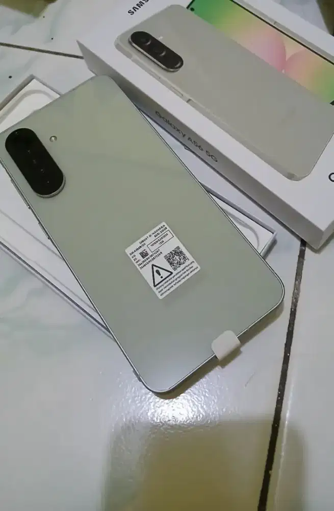 Dijual HP Samsung A56 5G, RAM 8GB, memori 256GB Free Charger n Casing