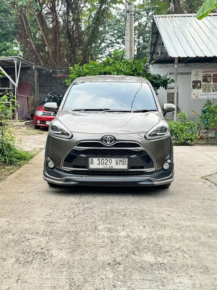 Toyota Sienta 1.5 Q AT 2017 (Ganjil)