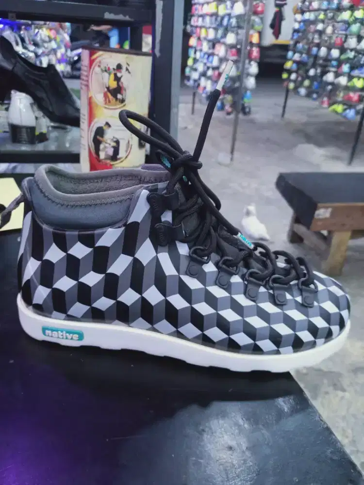 Sepatu original