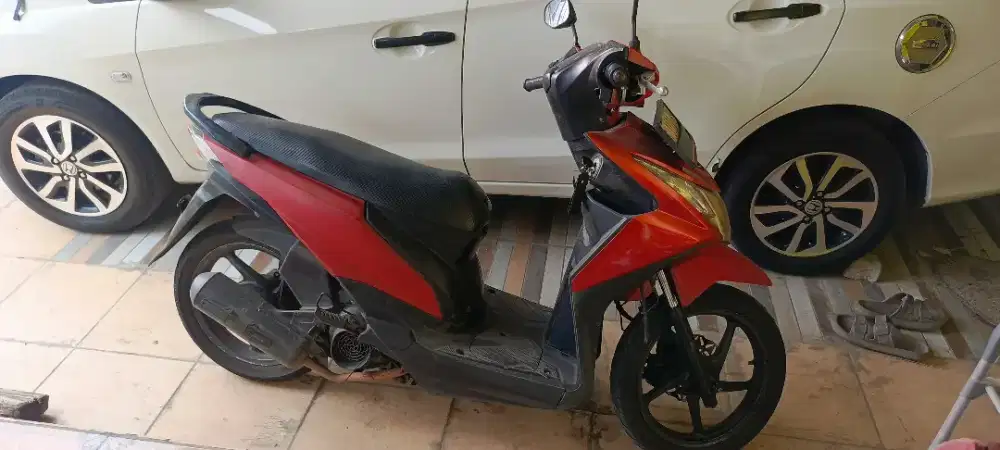 Di jual beat fi 2014 pemakaian dari baru.