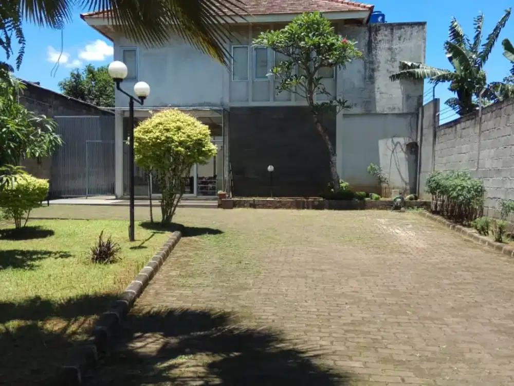 Dijual Bangunan Workshop + Rumah Tinggal di Nusaloka Sek 14.6