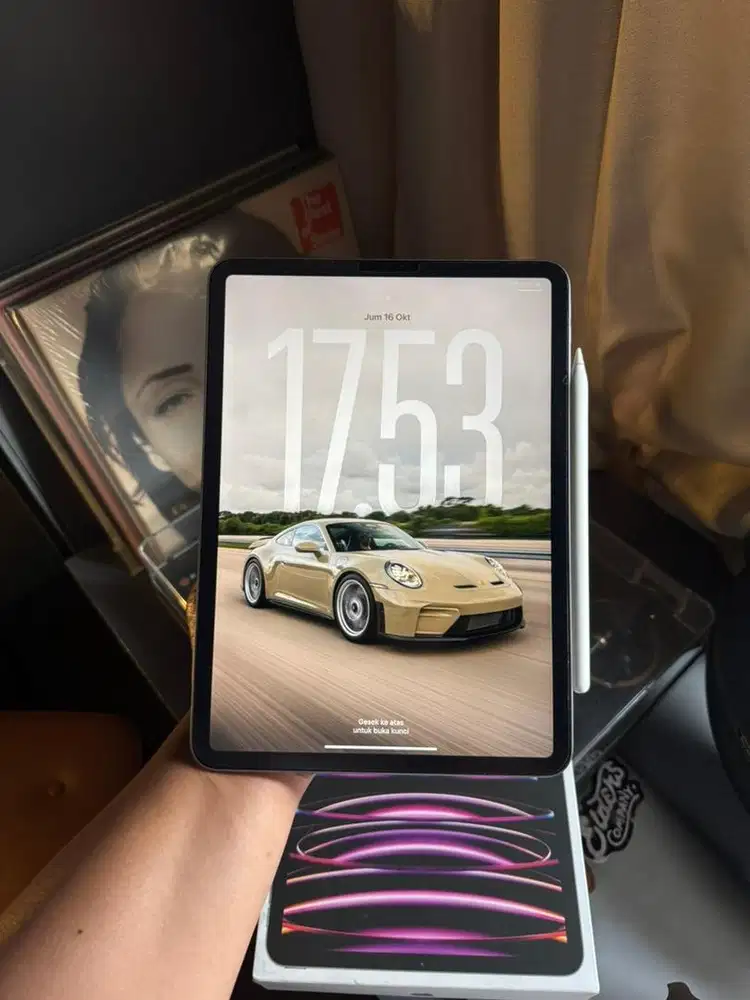 ipad pro gen 4 M2 128gb wifi only + apple pencil gen 2