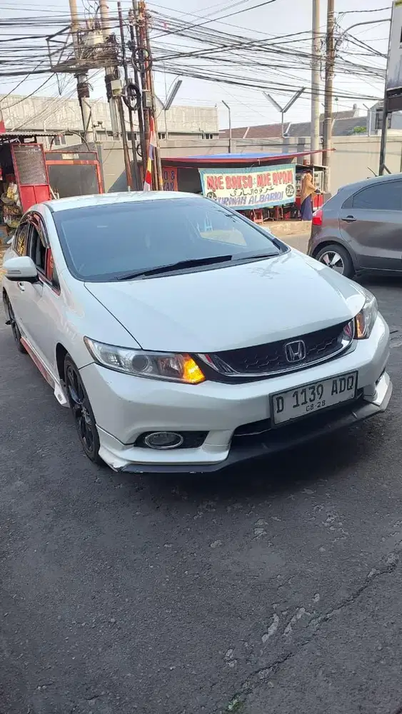 DP 15 JT Honda Civic FB3 2.0 AT MODULO 2015 Good condition