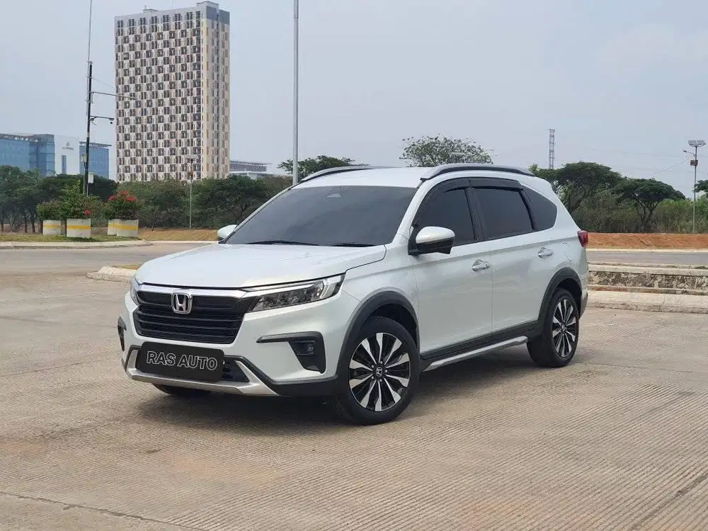 [ TDP 15 jt ]  Honda BRV Prestige Sensing AT 2022 Putih