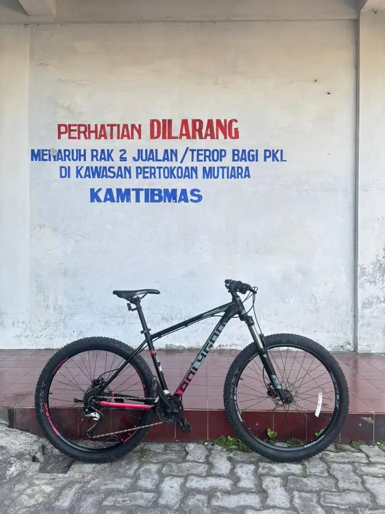 POLYGON PREMIER 5 TAHUN 2020