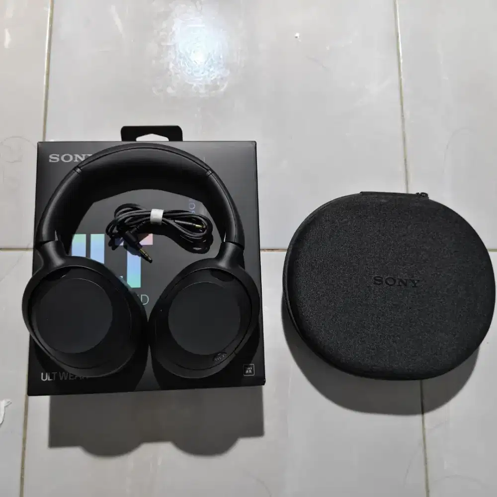 Sony ult wear second bagus