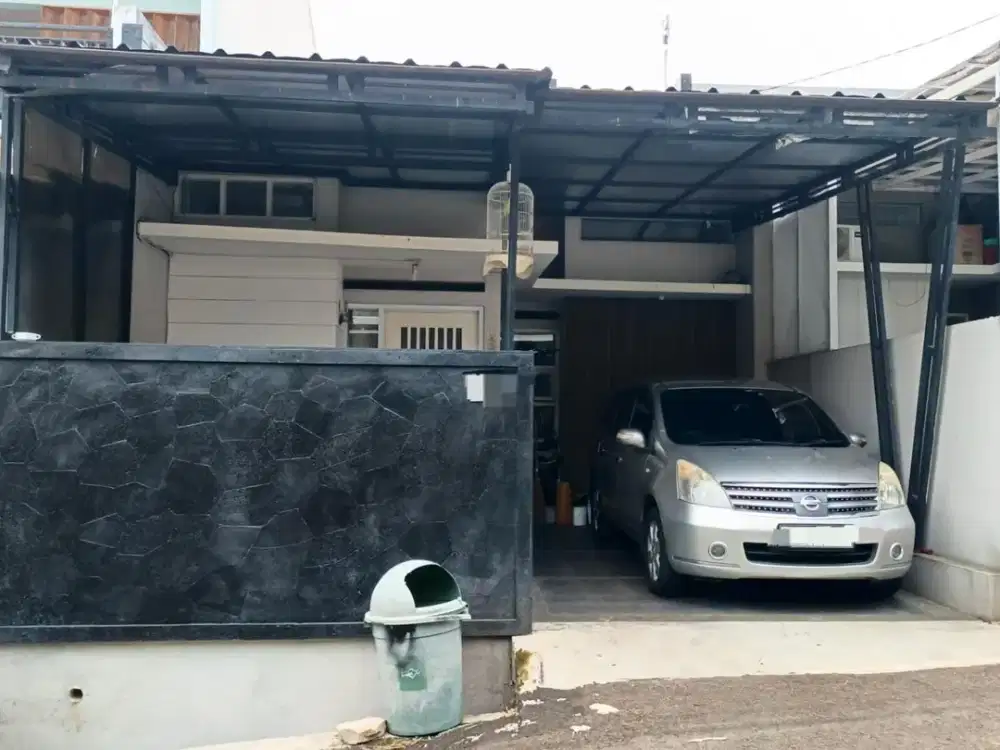 Rumah di komplek Sunrise Hill Residence, Pasir Impun Bandung Timur