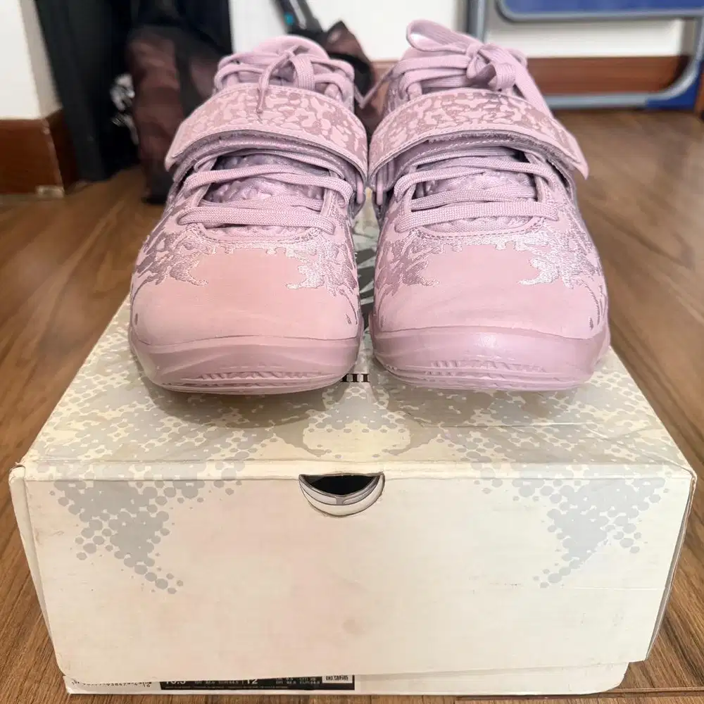 NEW Sepatu Basket Jordan Zion 3 us10,5/eur44,5 Baru BNIB