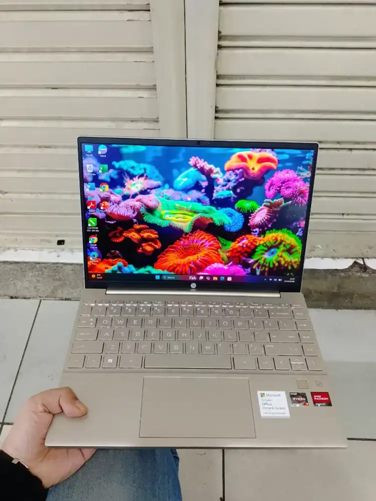 Laptop HP Pavilion Aero 13 Ryzen 7 5800 Ram 16 GB SSD 512 GB