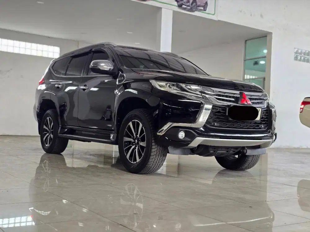 Mitsubishi Pajero Sport 2.4L Dakar AT Matic 2018 / Fortuner