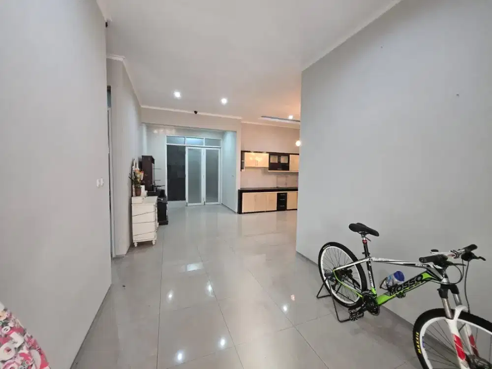 Dijual rumah siap huni di TKI 5, Sommerville