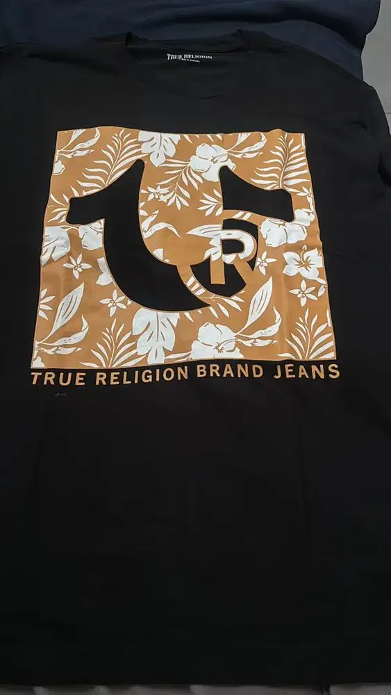 True Religion Tshirt Size L Like New