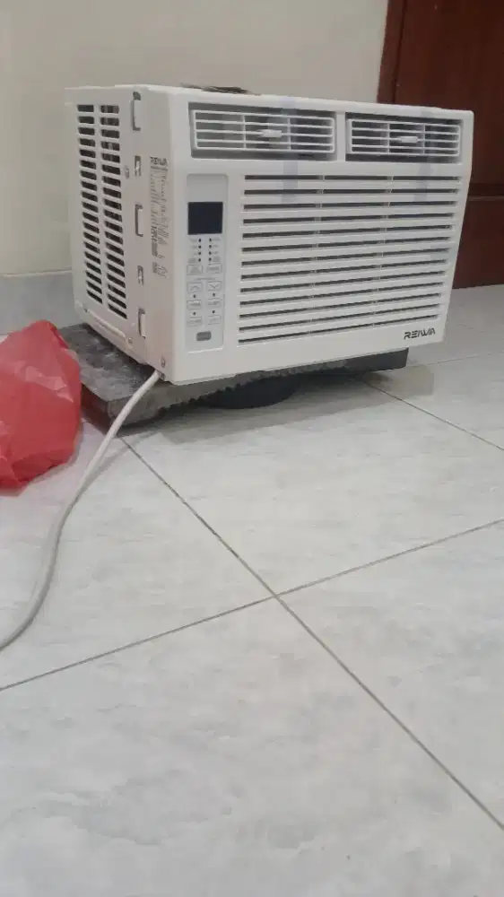 AC Riewa windows 1/2PK