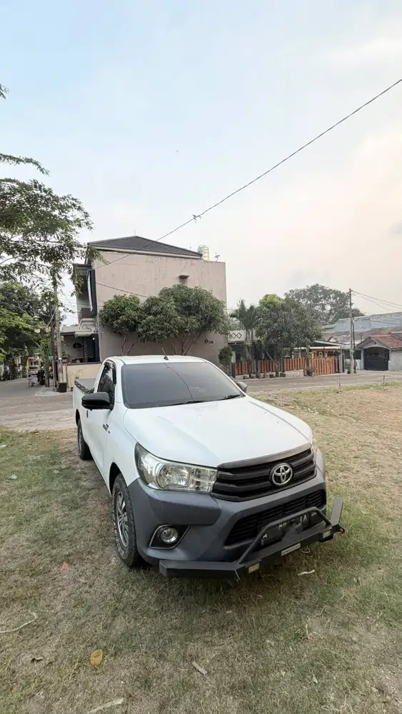 Di jual Toyota Hilux