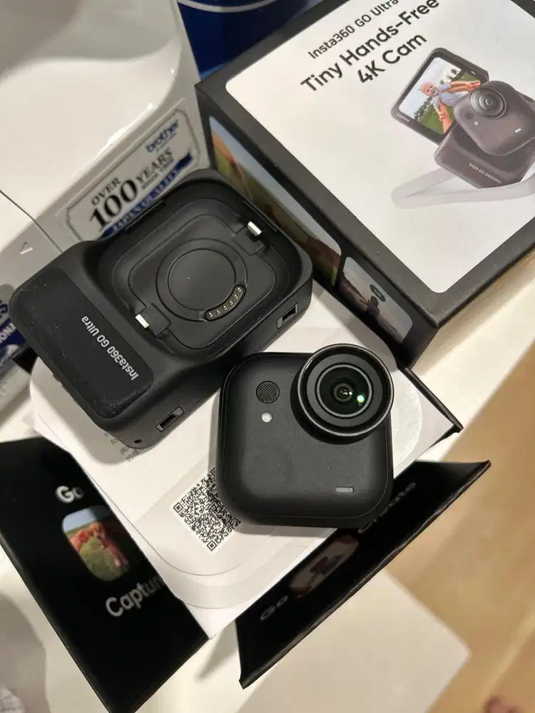 Kamera Insta360 GO Ultra - Standard Bundle Fullset Like New