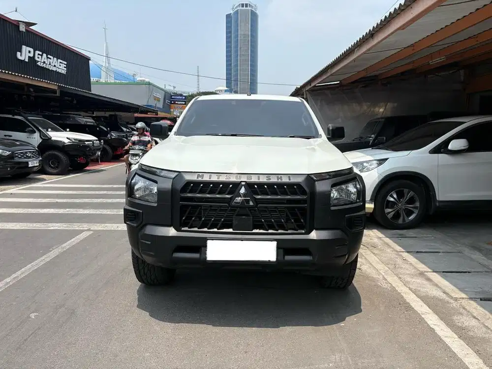[BELUM 1 TAHUN] TOYOTA HILUX 2.4 4x4 SINGLE CABIN 2025/2026 SC