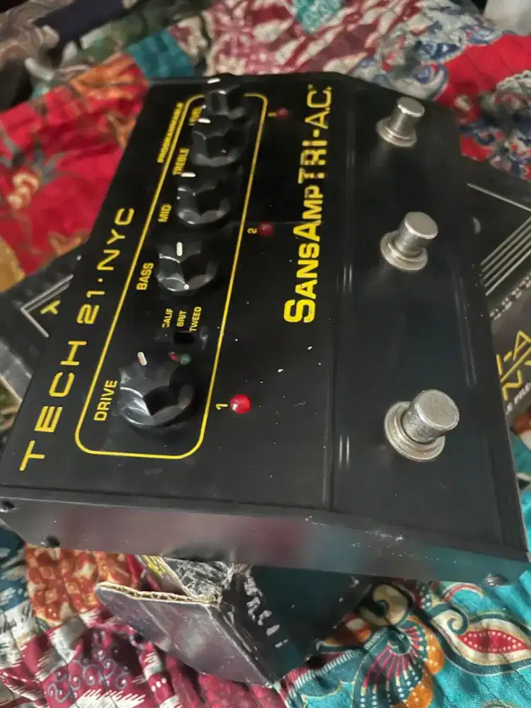 Tech 21 SansAmp Tri-AC Programmable Effects Pedal
