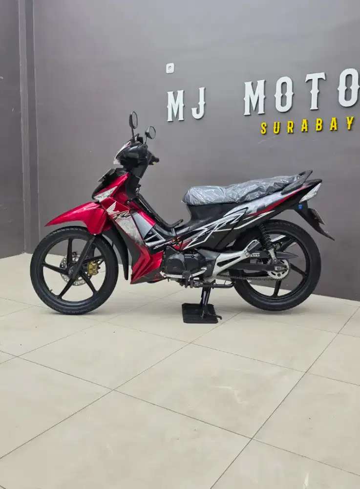 Honda Supra X 125 Tahun 2009 // MULUSS