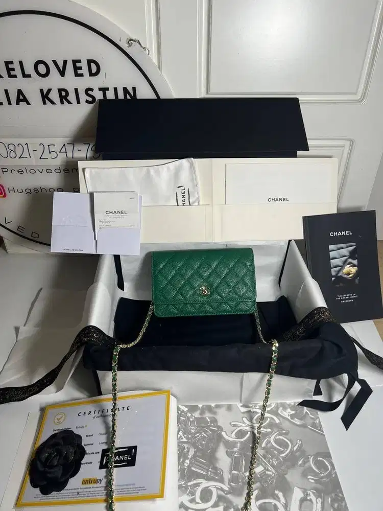 nego preloved classic wallet on chain caviar green ghw authentic