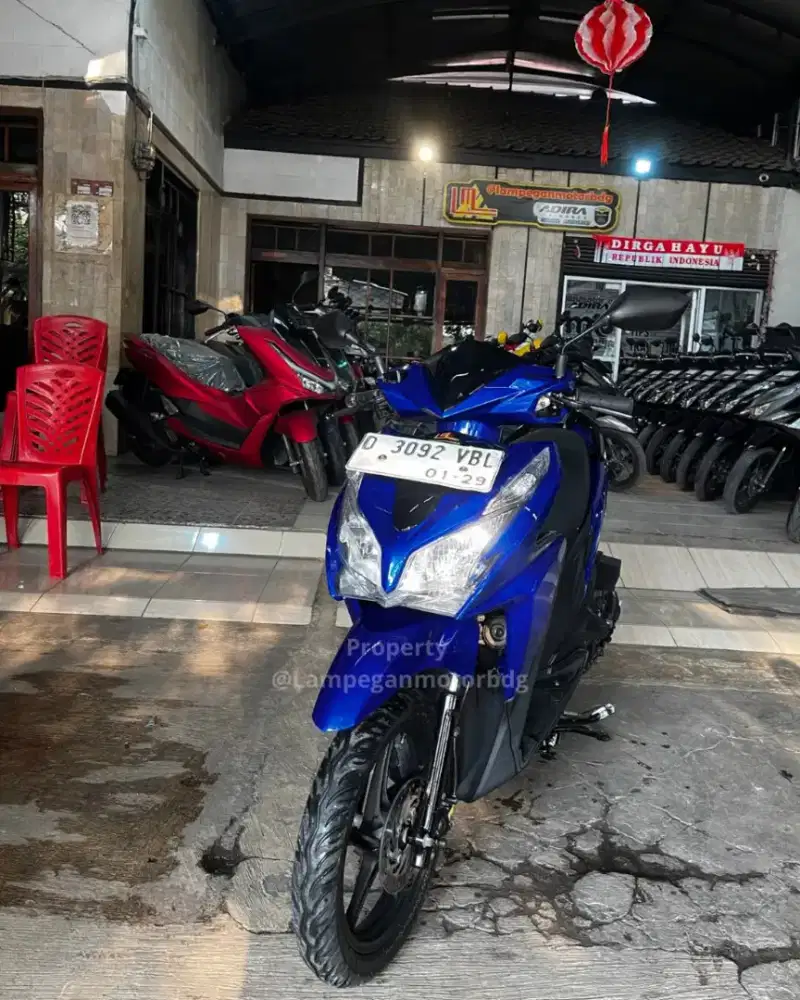 Honda Vario 125 Kzr 2014