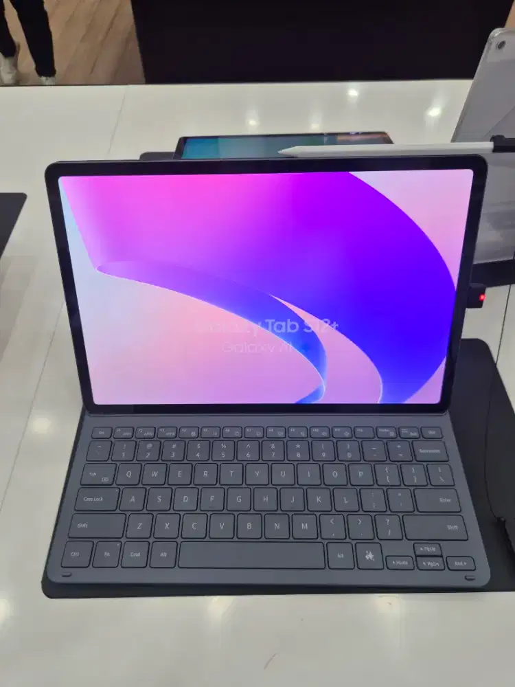 Samsung Tab S12+ Free Keyboard & spen - Samsung Queen City