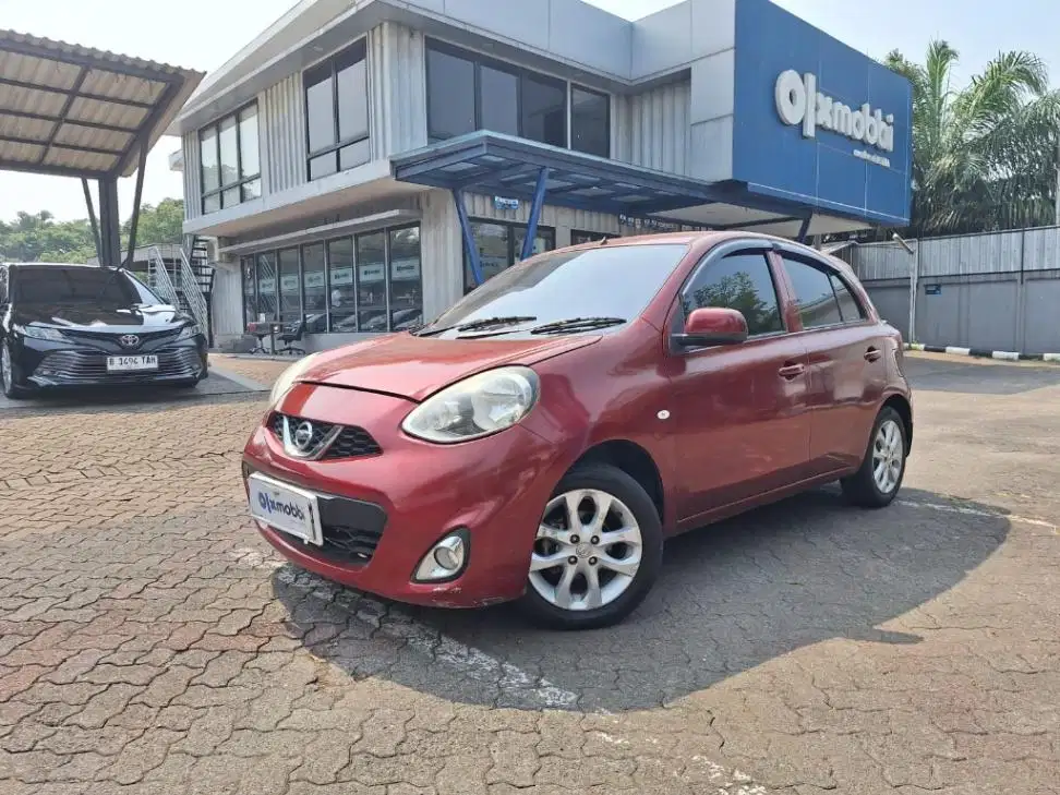 Nissan March 1.2 L Bensin-AT 2015