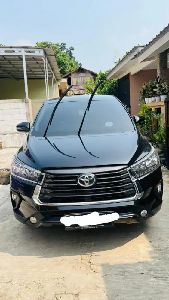 Dijual Toyota Innova Reborn 2.4 G 2022 Diesel Matic Low KM 37 Ribu