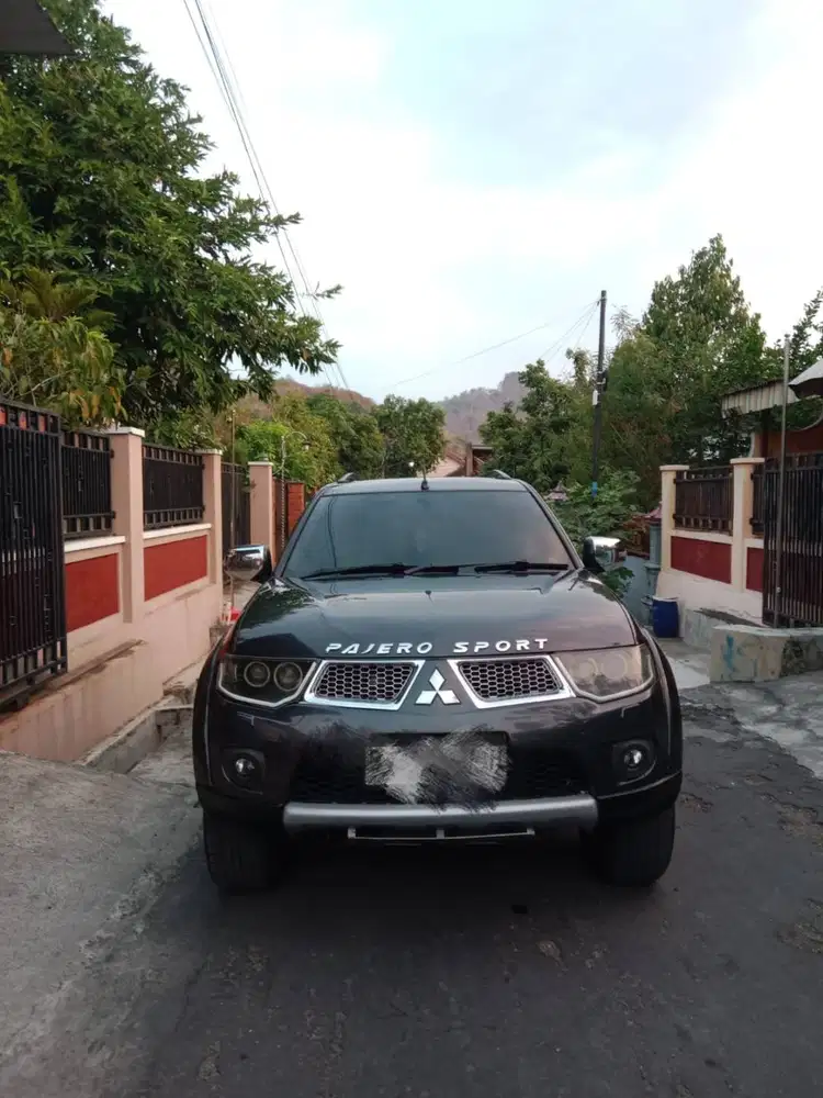 MITSUBISHI PAJERO SPORT DAKAR 2.5 HP (4x2)