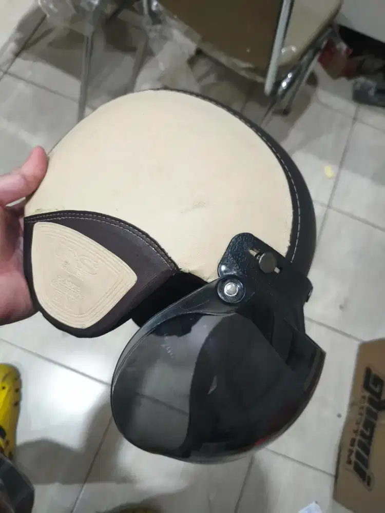 Helm model bogo ukuran dewasa