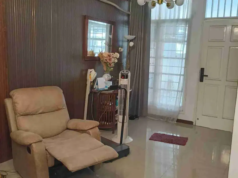 Dijual Rumah Semi Furnished Sektor 7A - Gading Serpong
