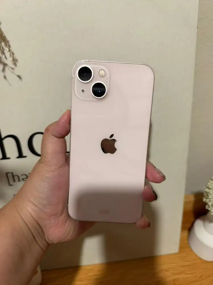Dijual iPhone 13 128Gb Pink All Operator, Fullset Mulus Nominus