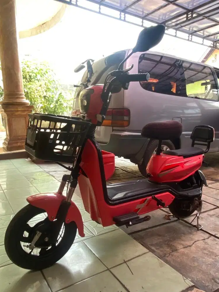 Sepeda listrik uwinfly