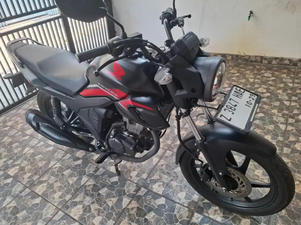 Pajak 10/2027 km17rb, honda CB Verza 150 LED CW 2024 Z- Tasikmalaya.