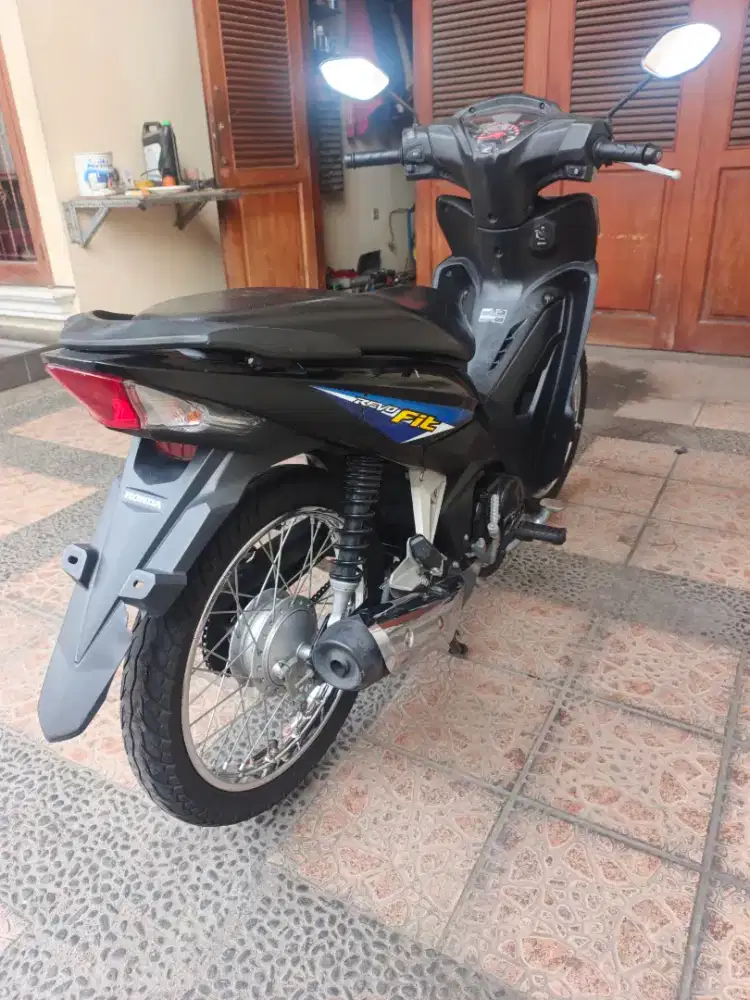 REVO FIT TAHUN 2025