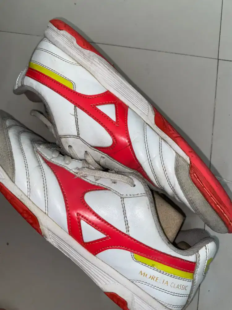 Mizuno morellia classic UK 39