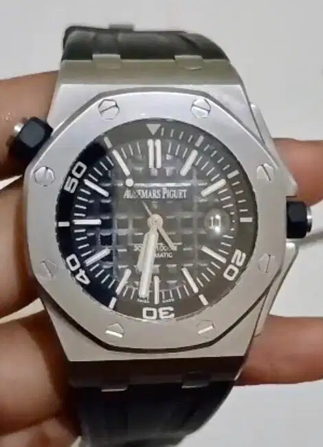 AP Diver Steel Automatic. Mesin Swiss ETA 2836-2.