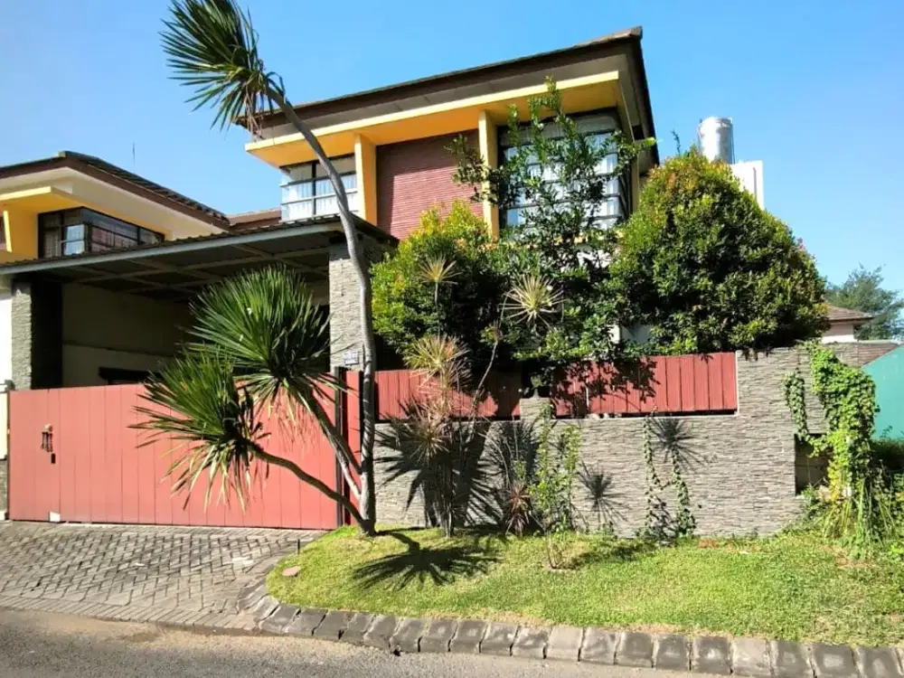 2148 Jual Rumah Mewah Nyaman di Sidoarjo Puri Surya Jaya