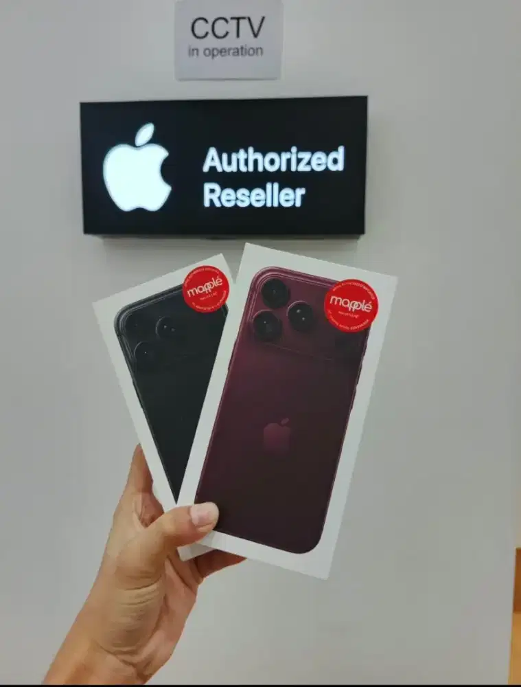 Iphone 18 pro || visa pale cicilian 0%  Tampa kartu kredit
