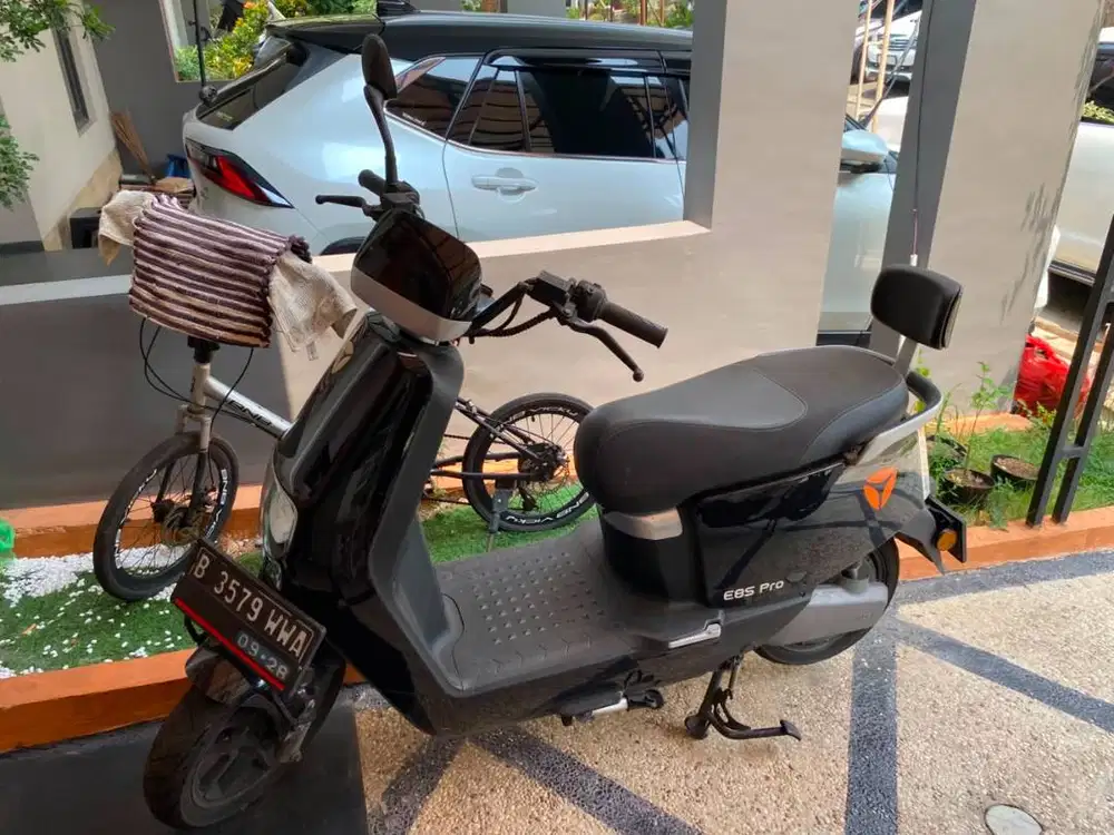 Dijual Yadea E8S Pro Tahun 2023